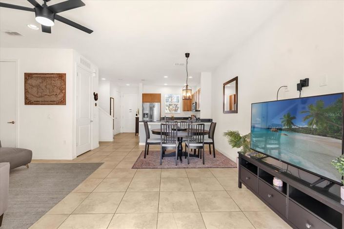Image No.11-2 Bed Townhouse for sale