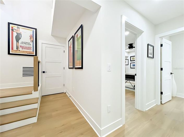 Image No.26-5 Bed House for sale
