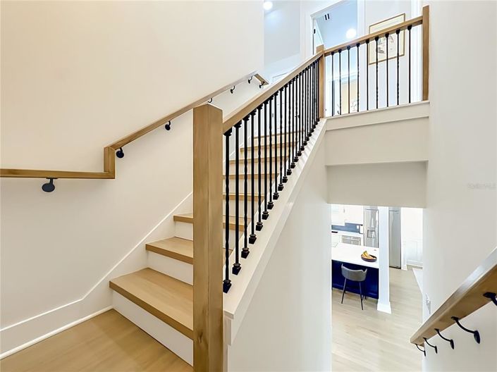 Image No.43-5 Bed House for sale