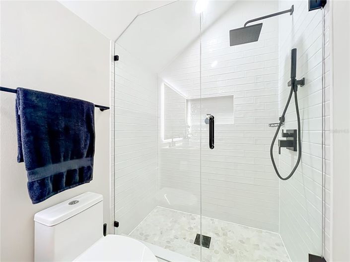 Image No.58-5 Bed House for sale