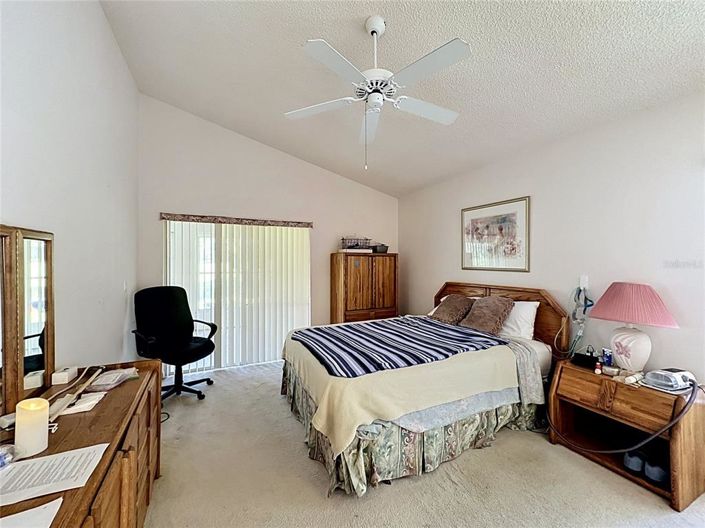 Image No.15-2 Bed House for sale