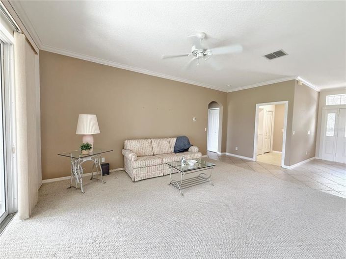 Image No.9-3 Bed House for sale
