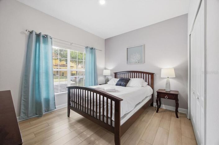 Image No.3-5 Bed Townhouse for sale