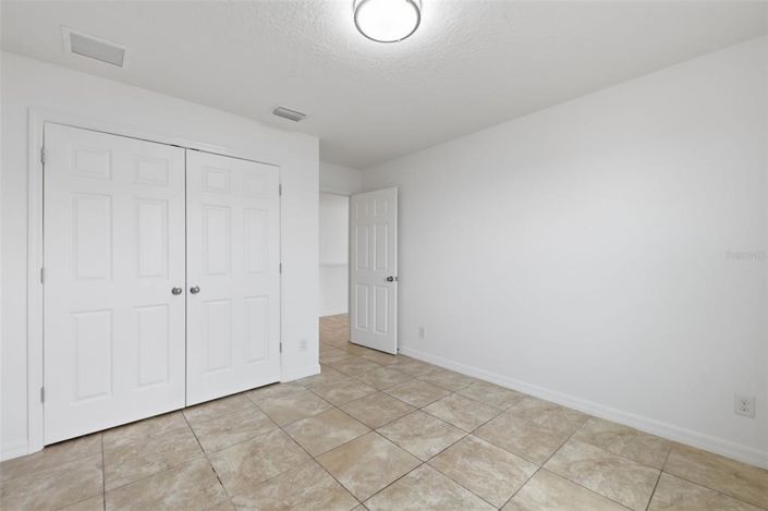 Image No.19-4 Bed House for sale