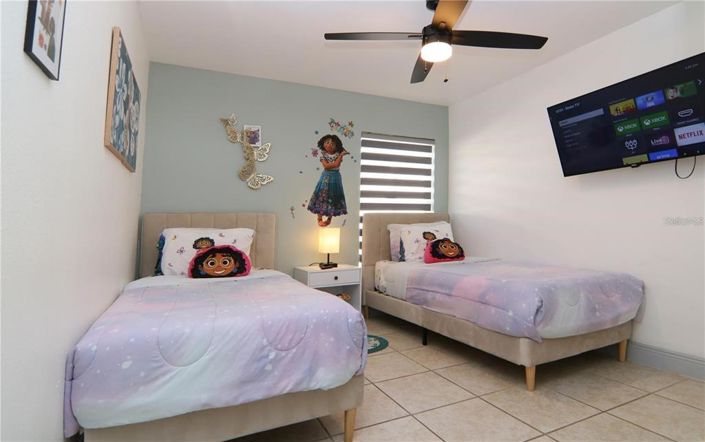 Image No.23-5 Bed House for sale