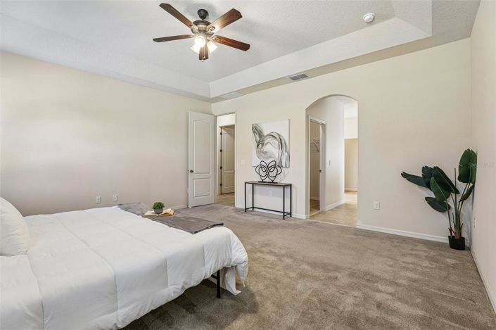 Image No.38-4 Bed House for sale