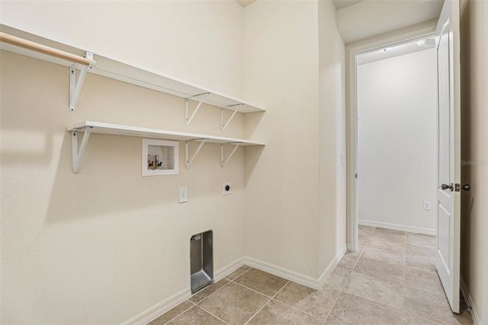 Image No.44-4 Bed House for sale