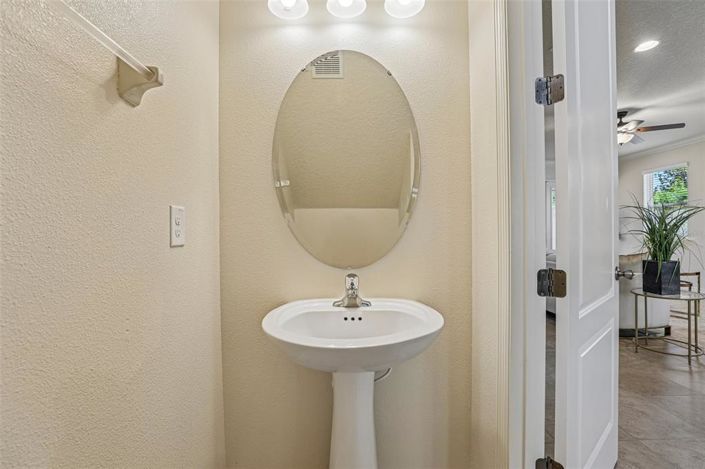Image No.45-4 Bed House for sale