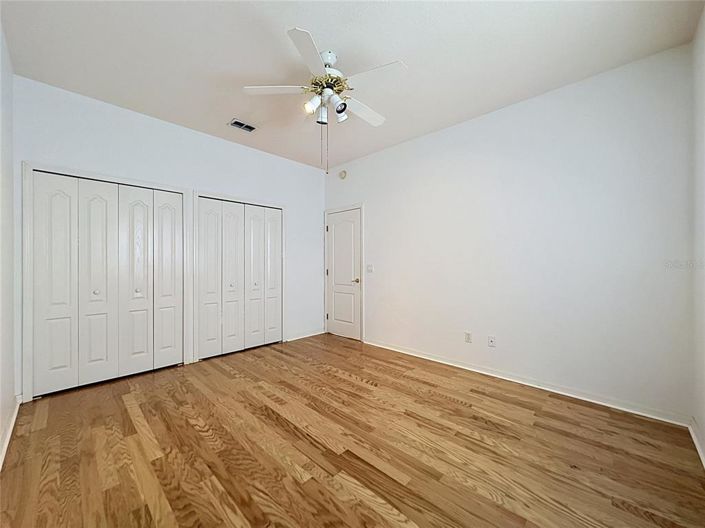 Image No.29-2 Bed House for sale