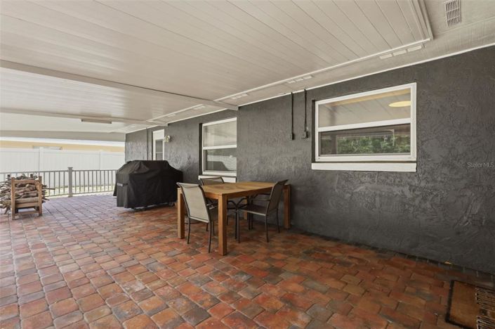 Image No.19-3 Bed House for sale