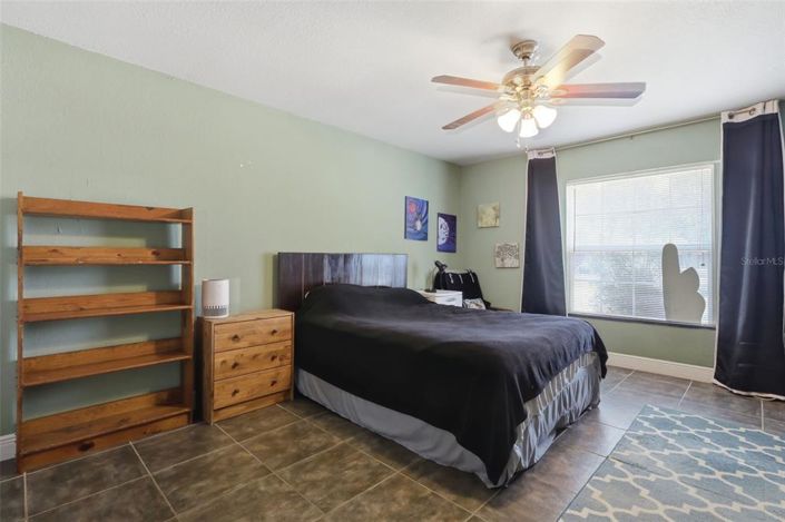 Image No.20-3 Bed House for sale