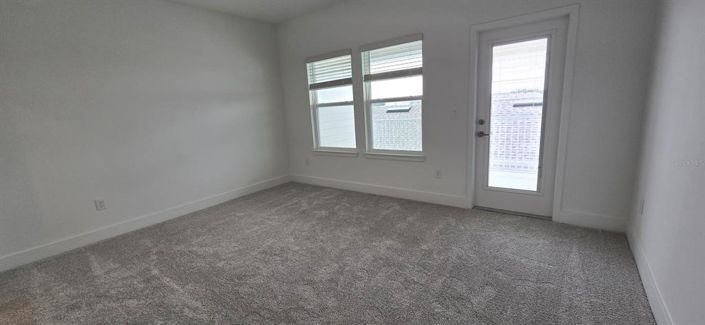 Image No.9-3 Bed Townhouse for sale