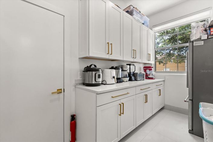 Image No.16-4 Bed House for sale