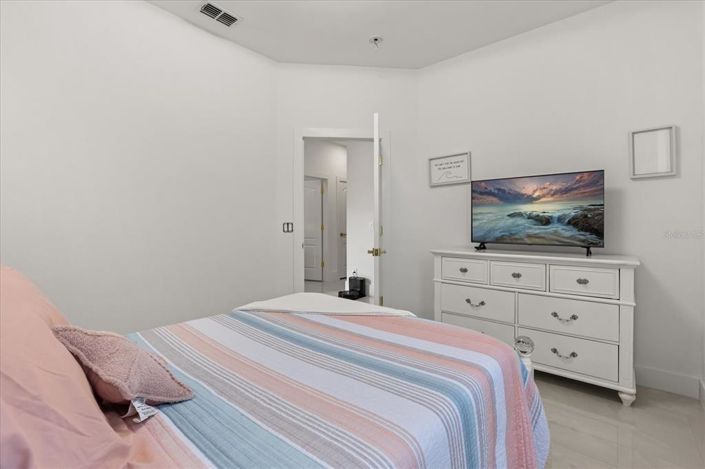 Image No.29-4 Bed House for sale