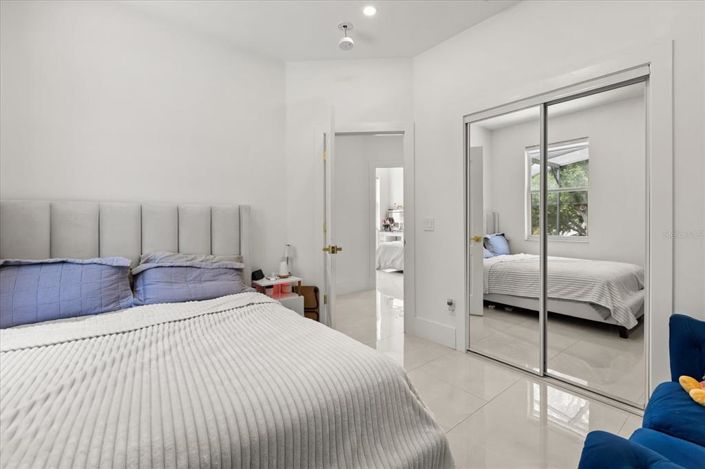 Image No.31-4 Bed House for sale