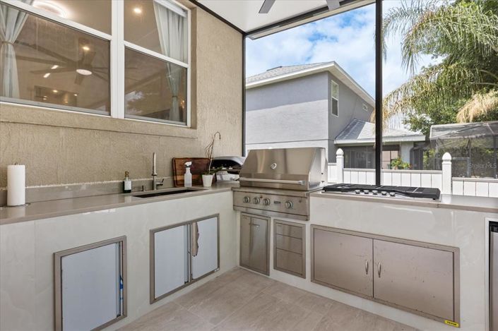 Image No.34-4 Bed House for sale