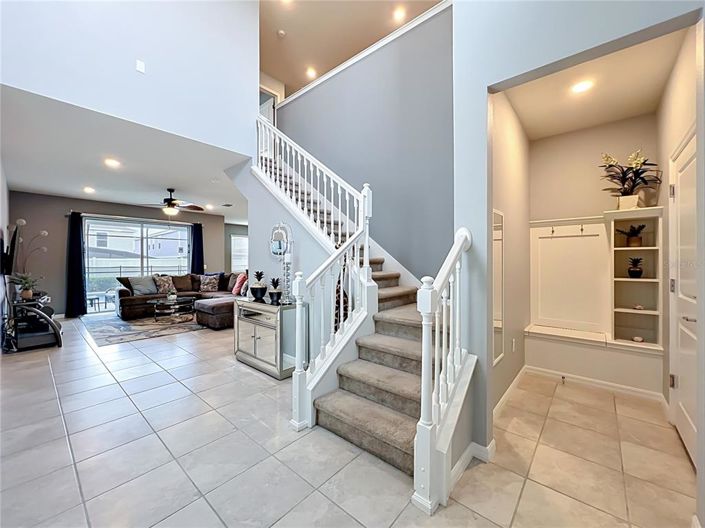 Image No.3-5 Bed House for sale
