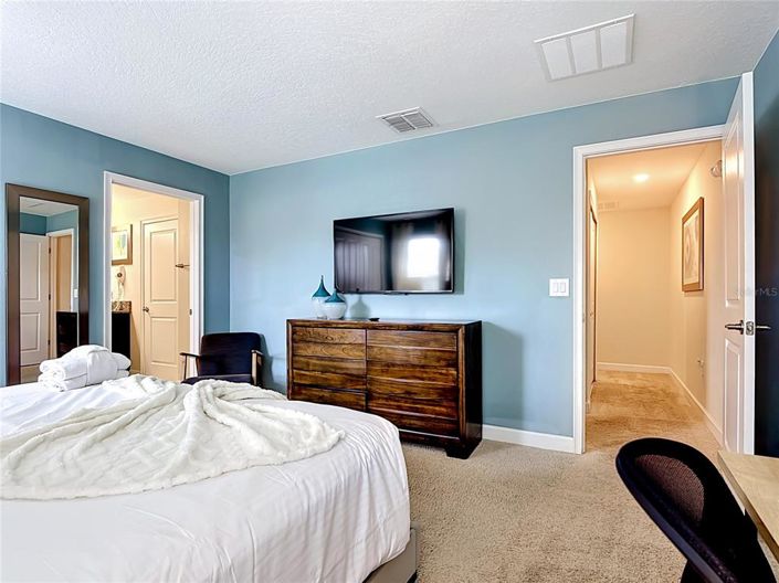 Image No.28-4 Bed Townhouse for sale