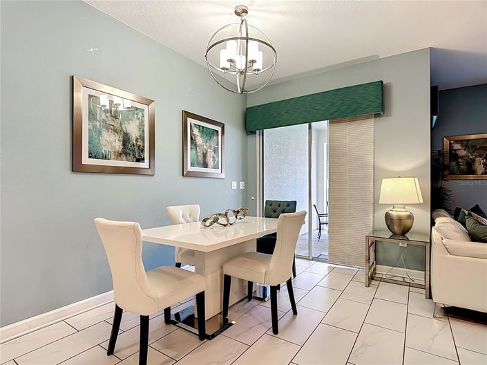 Image No.8-4 Bed Townhouse for sale
