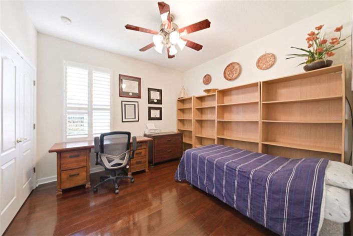 Image No.26-4 Bed House for sale