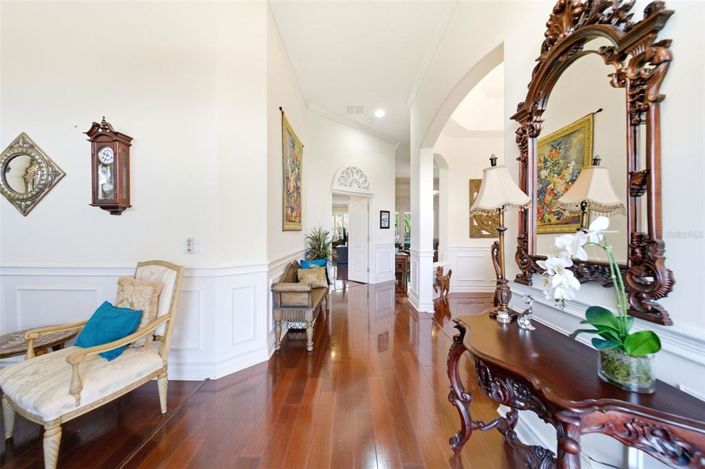 Image No.7-4 Bed House for sale
