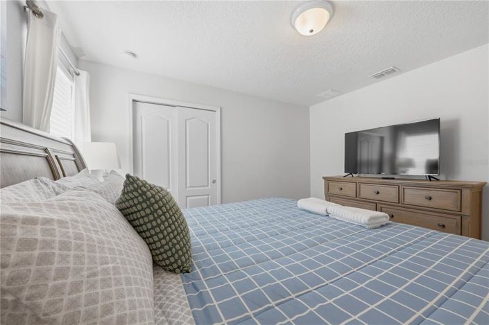 Image No.30-7 Bed House for sale