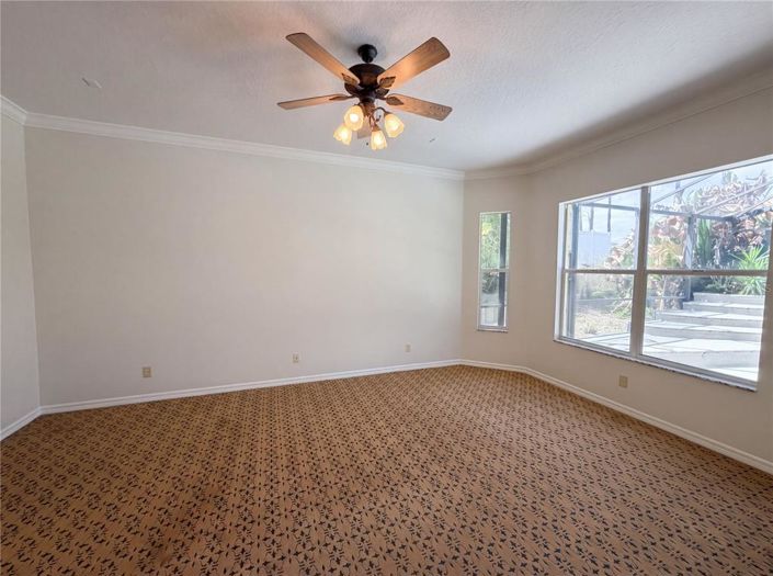 Image No.17-3 Bed House for sale