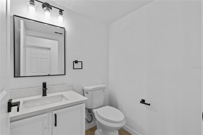 Image No.22-4 Bed House for sale