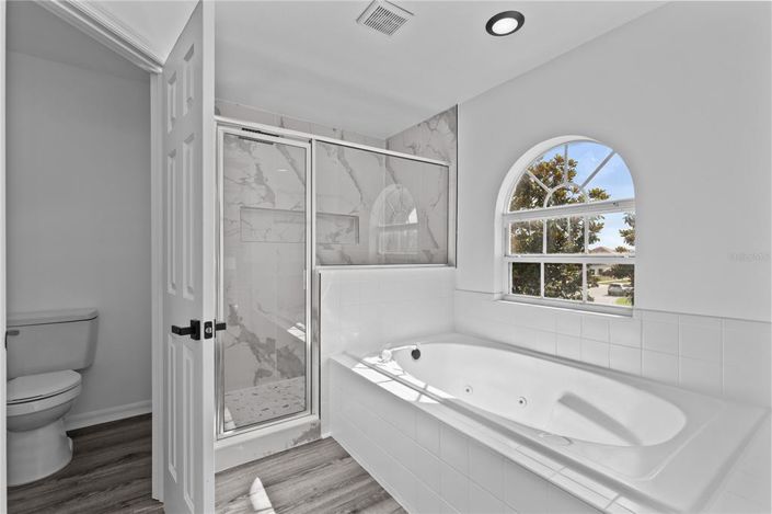 Image No.28-4 Bed House for sale