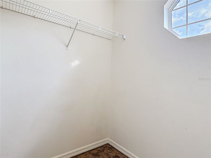 Image No.33-4 Bed House for sale