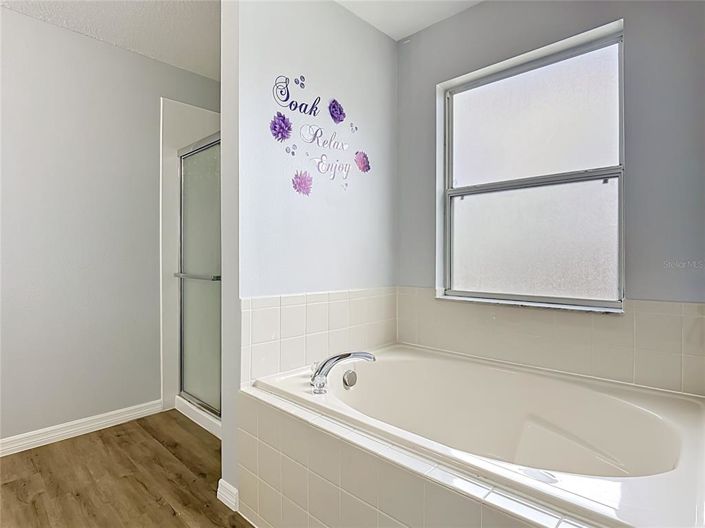 Image No.38-4 Bed House for sale