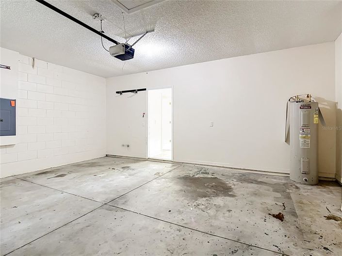 Image No.42-4 Bed House for sale