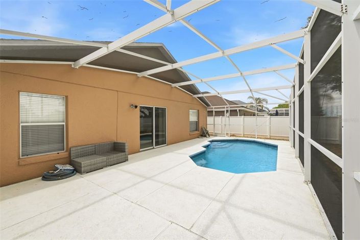 Image No.26-3 Bed House for sale
