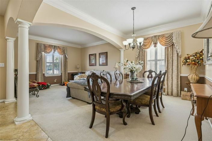 Image No.5-5 Bed House for sale