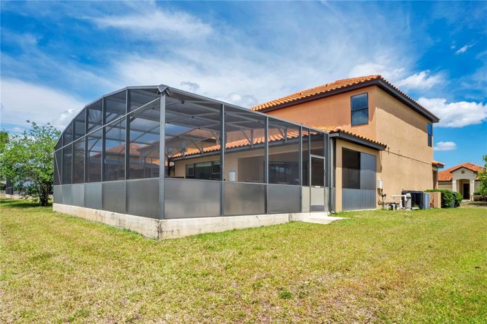 Image No.36-5 Bed House for sale