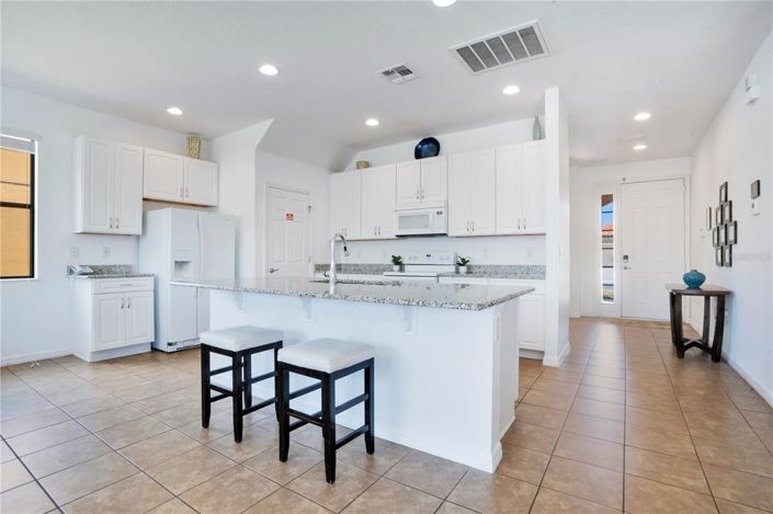 Image No.4-5 Bed House for sale