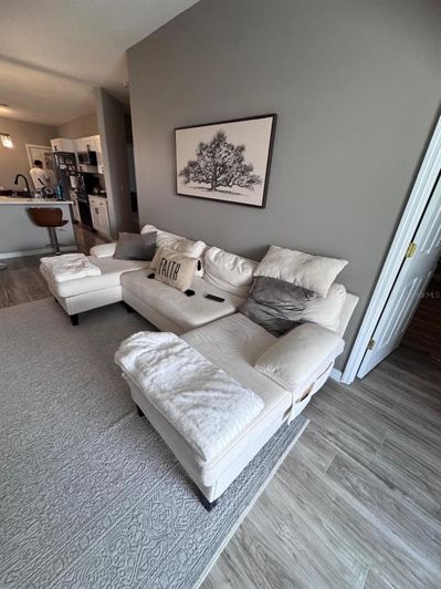 Image No.2-5 Bed House for sale