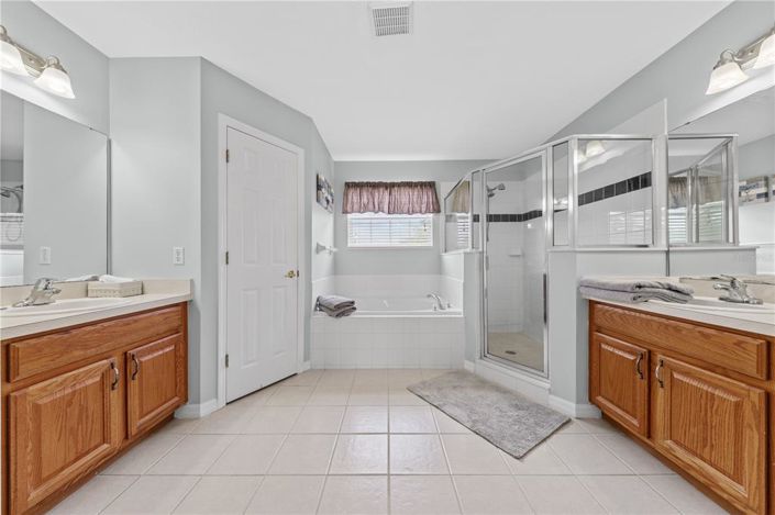 Image No.35-5 Bed House for sale