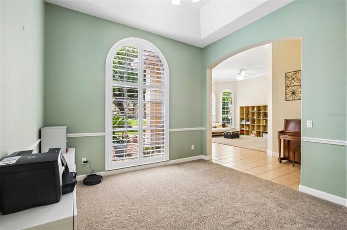 Image No.10-4 Bed House for sale