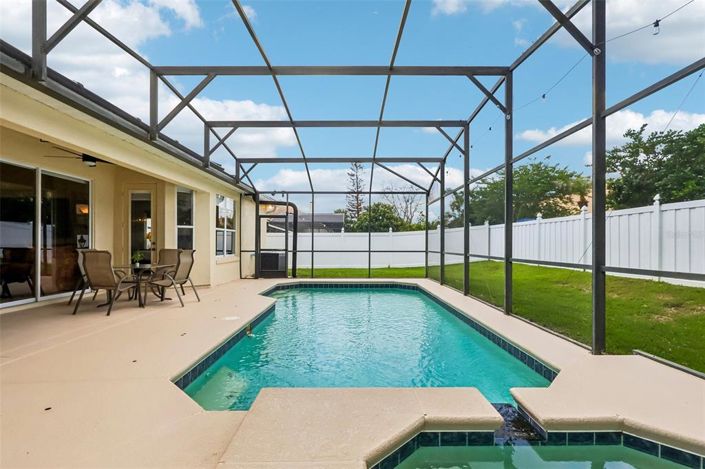 Image No.38-4 Bed House for sale