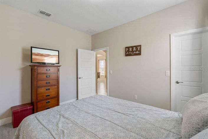 Image No.23-4 Bed House for sale