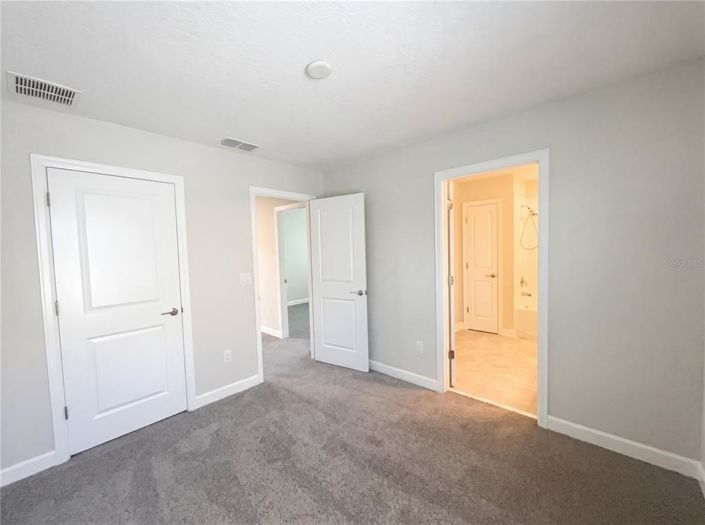 Image No.11-3 Bed House for sale