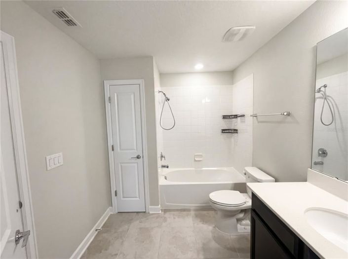 Image No.17-3 Bed House for sale