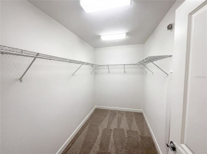 Image No.25-3 Bed House for sale