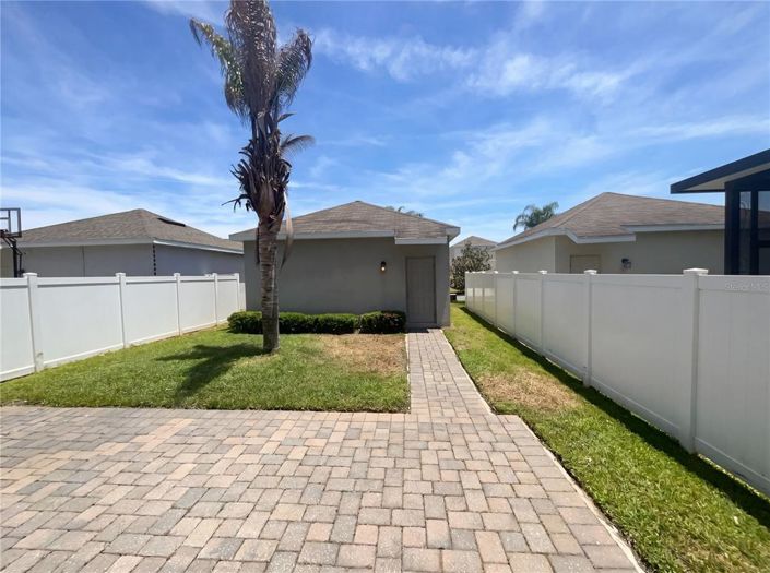 Image No.30-3 Bed House for sale