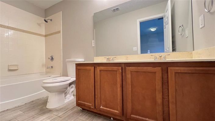 Image No.32-6 Bed House for sale