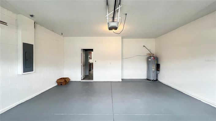 Image No.41-6 Bed House for sale