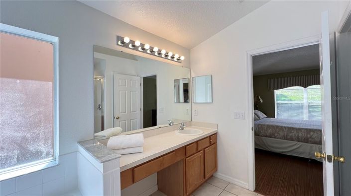 Image No.31-5 Bed House for sale