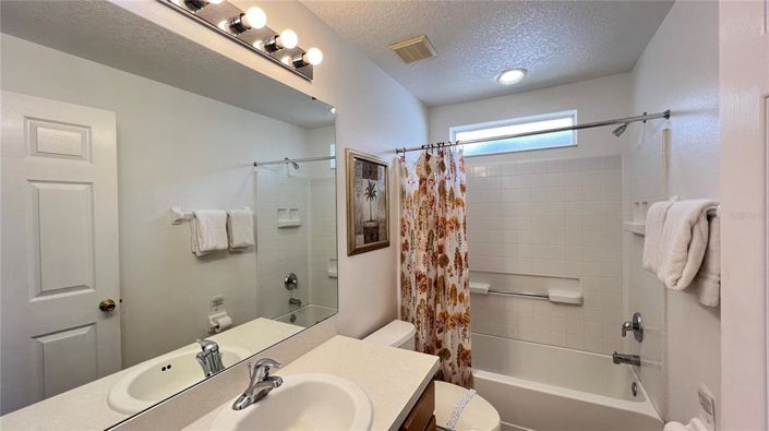 Image No.38-5 Bed House for sale