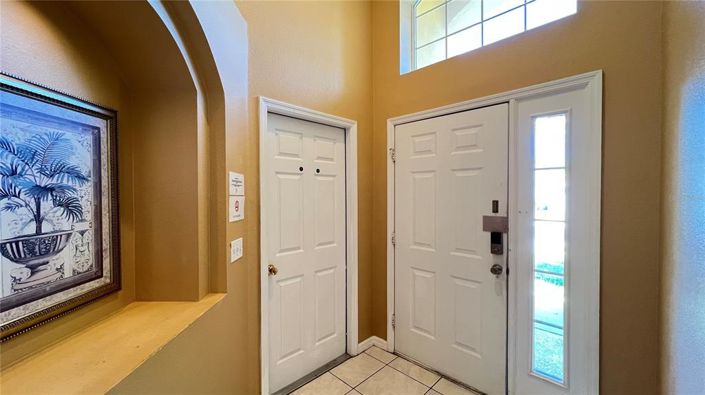Image No.5-5 Bed House for sale